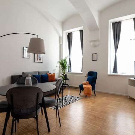 Pristine 1Br Steps From City By Hm Wien Eksteriør bilde